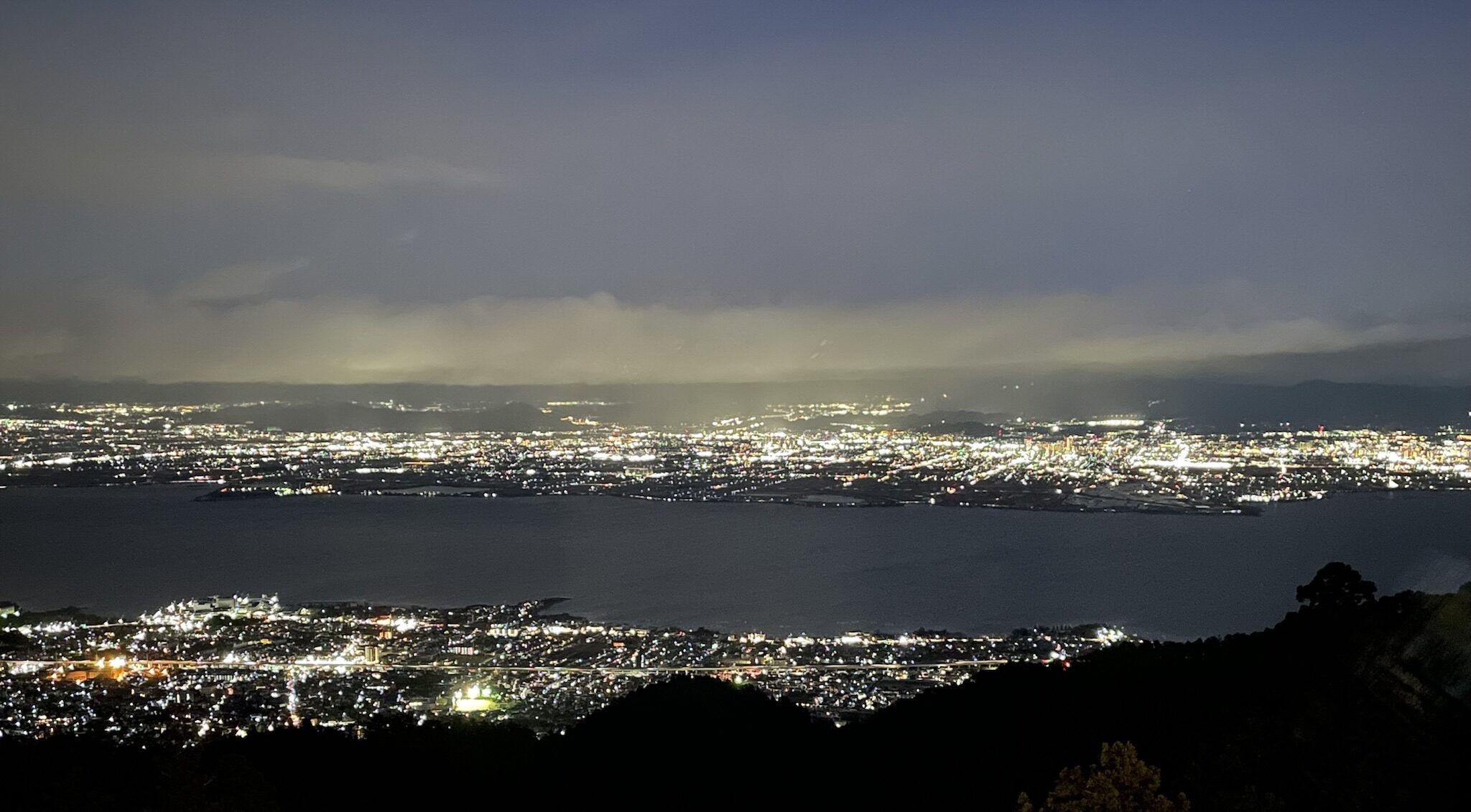 琵琶湖の夜景